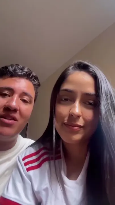 Casal gravando o depoimento